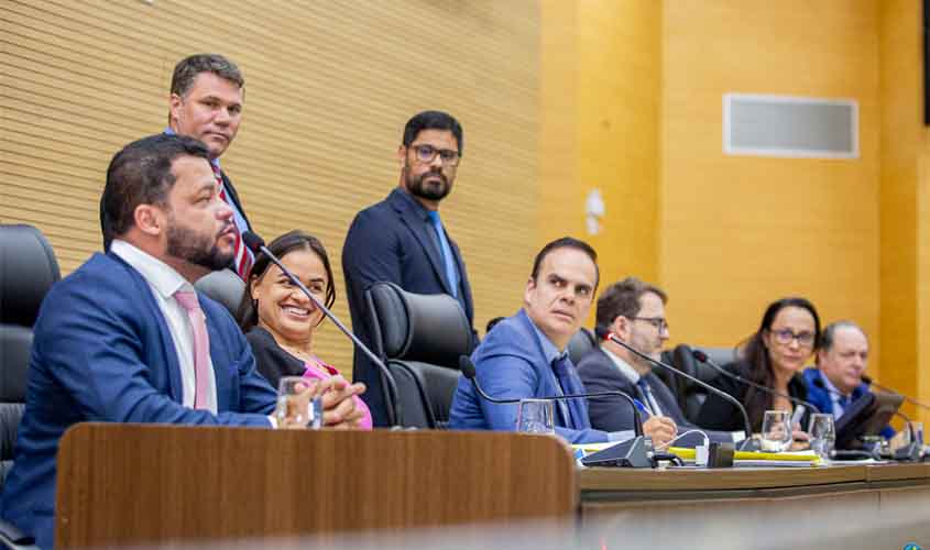 Alero aprova projeto que combate assédio sexual no serviço público