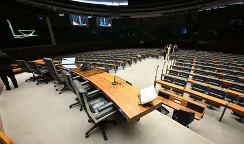 Feriado duplo esvazia Congresso Nacional