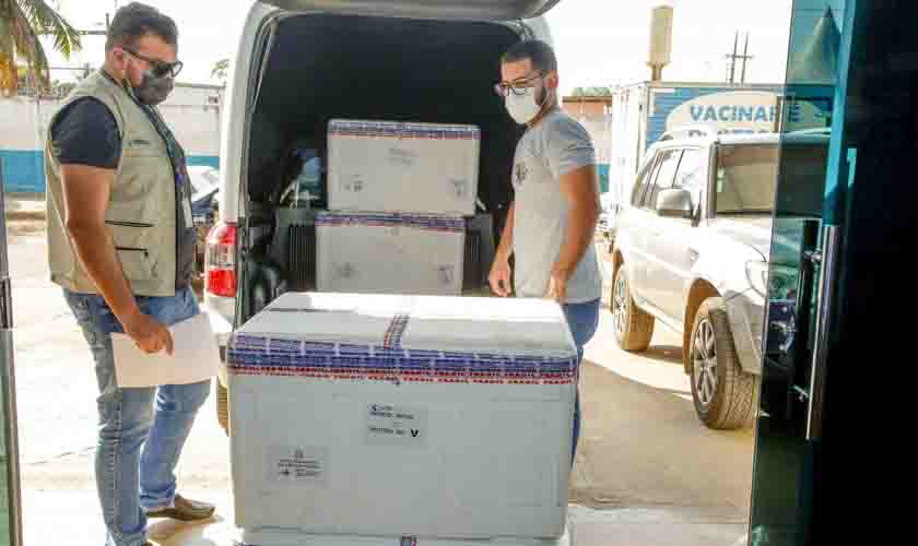 Rondônia recebe do Governo Federal mais vacinas contra a covid-19 totalizando 50.030 doses nesta quarta-feira, 21