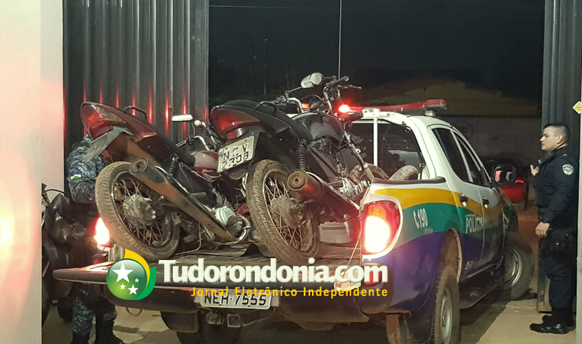 Polícia estoura mocó e prende casal com motos roubadas