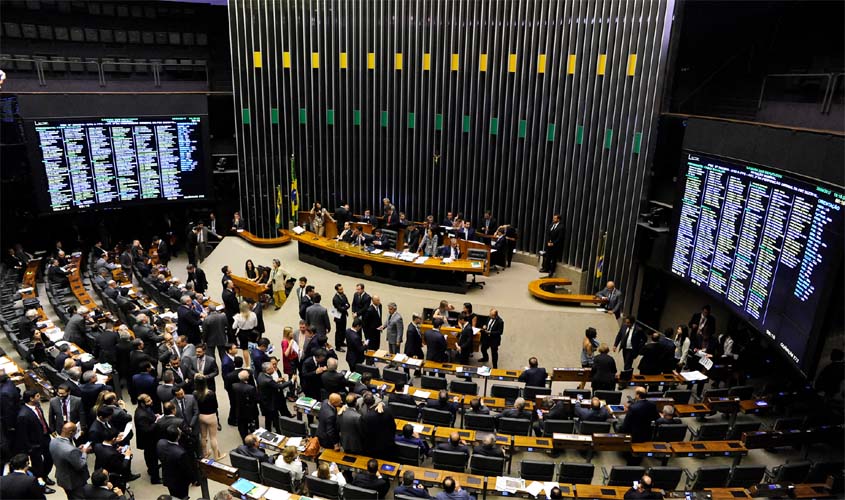 Plenário deve concluir na próxima semana a votação da reforma política