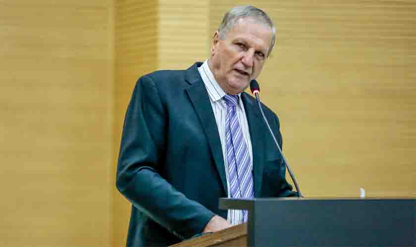 Deputado Adelino Follador volta a criticar a criação de reservas em áreas consolidadas