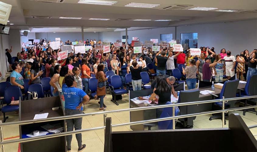 Prefeitura de Porto Velho prevê devolução dos valores descontados dos professores municipais