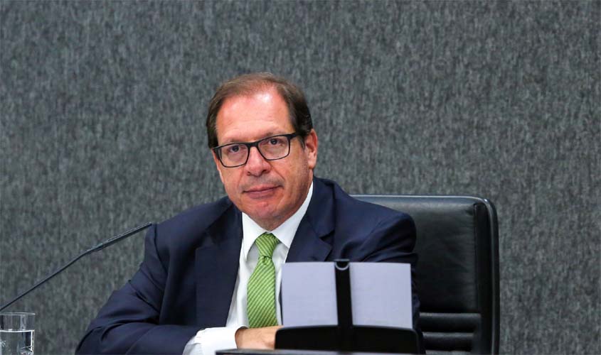 Sérgio Moro e magistrados do TRF4 serão investigados por gestão caótica e violação a deveres da magistratura