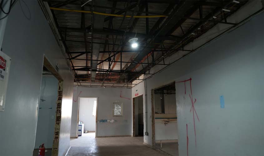 Obra na UPA Leste avança e deve melhorar atendimento
