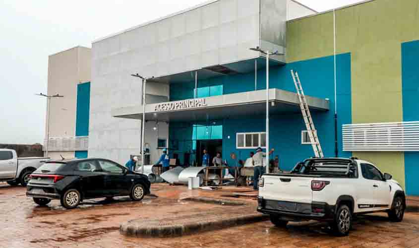 Reta final: obras no Hospital avançam e chegam aos 92%