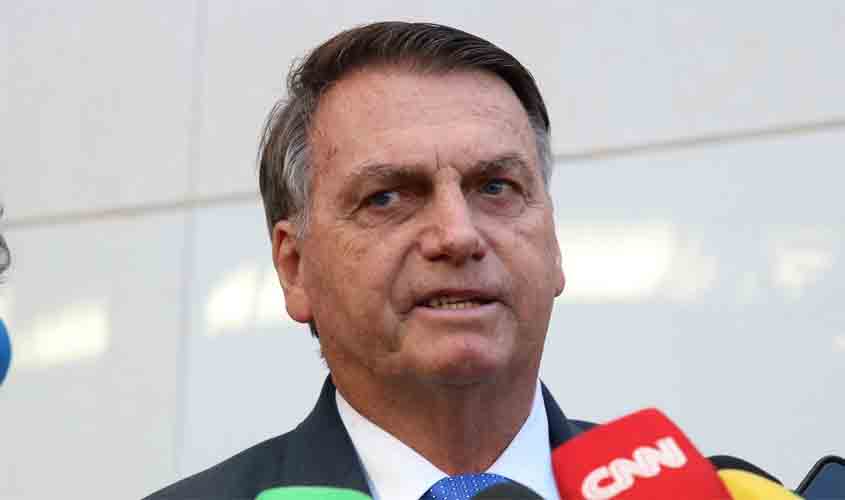 Indiciamento de Bolsonaro repercute entre políticos e autoridades