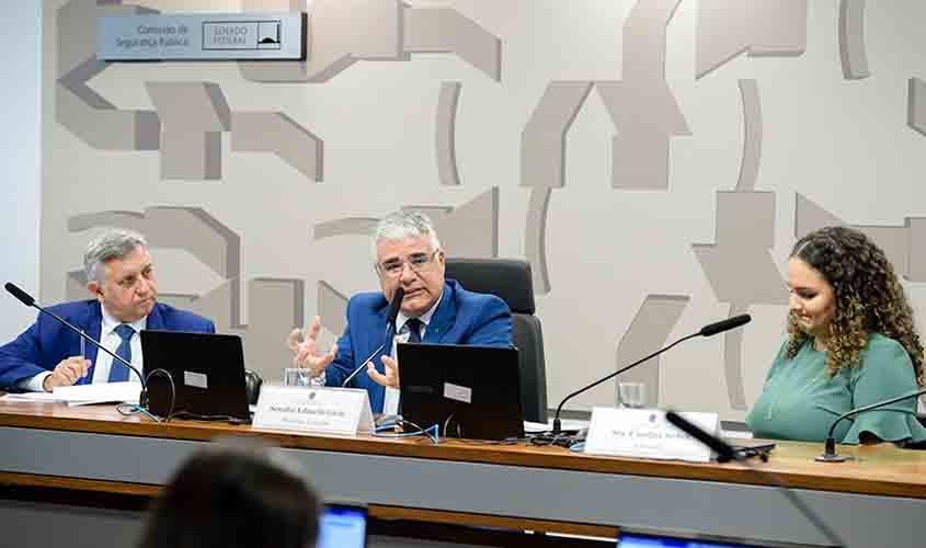 Senadores defendem anistia e dever de apuração da morte de preso pelo 8/1 