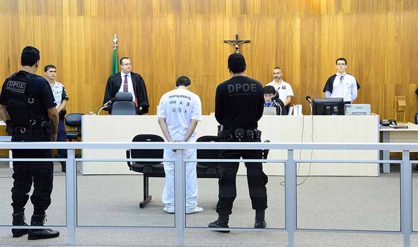 Por pressão do crime organizado, processos de júri popular mudam de comarca