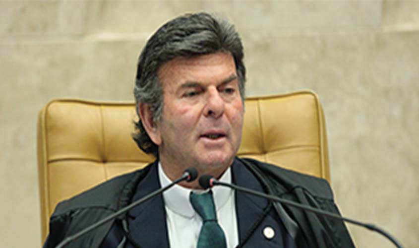 Ministro Luiz Fux suspende criação de juiz das garantias por tempo indeterminado