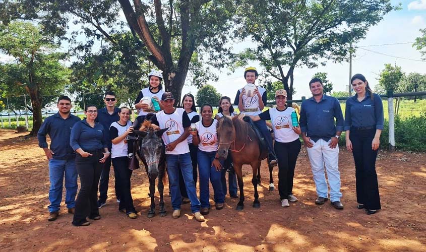 Projeto social de terapia com cavalos tem o apoio do Sicoob Fronteiras em Rio Verde (MS)