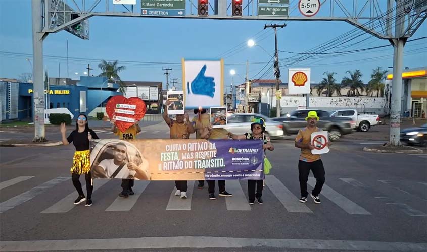 Educação no trânsito é intensificada na campanha 'Carnaval Seguro'