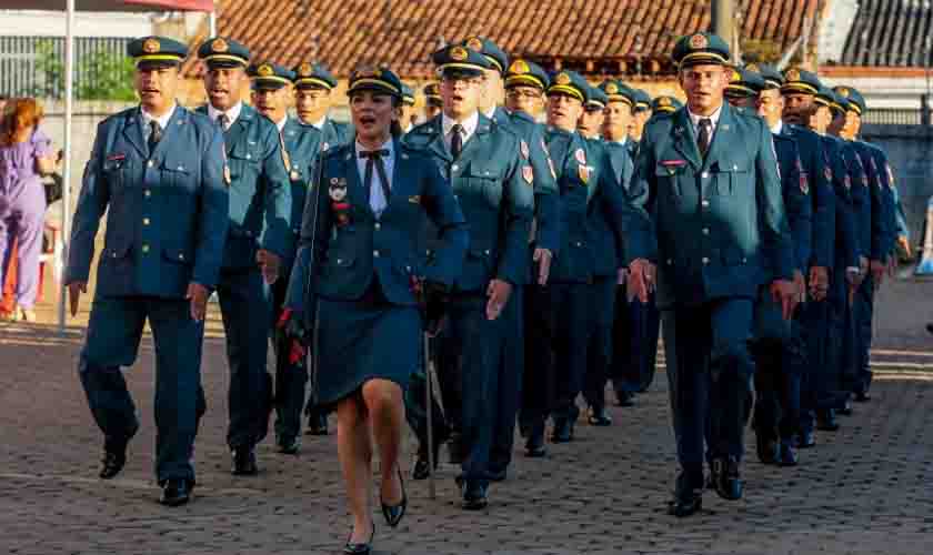Corpo de Bombeiros passa a ter primeira mulher coronel; solenidade contou com promoção de oficiais e formatura de conclusão de curso