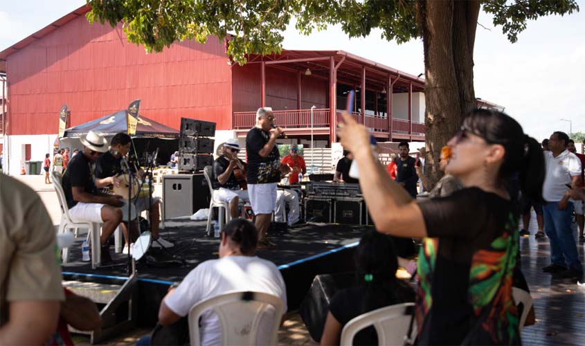 Evento celebra Dia do Chorinho na praça da Madeira-Mamoré