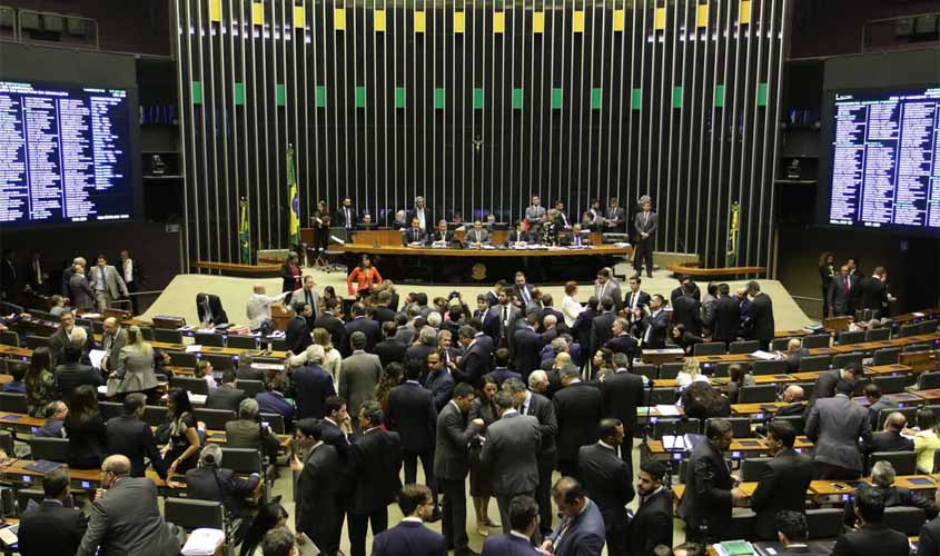 Deputados aprovam manutenção do Coaf no Ministério da Economia