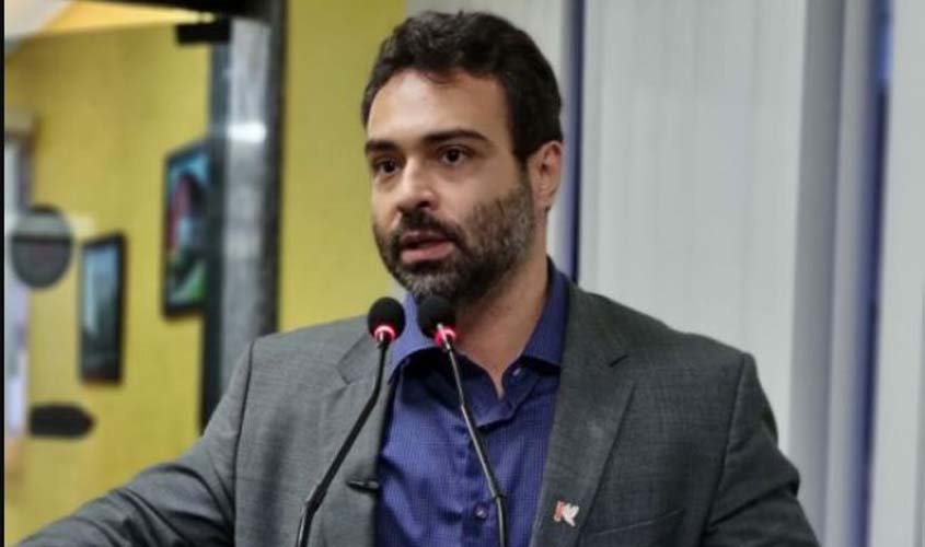 Pré-candidato ao Governo do Estado, Vinicius Miguel mostra força com adesões importantes