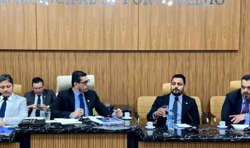 Vereadores aprovam indicação de Oscar Neto para Agência Reguladora na capital