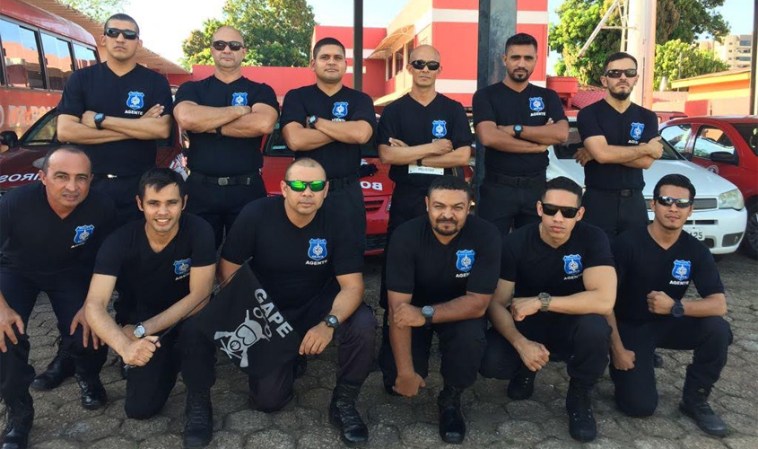 Agentes penitenciários participam pela primeira vez da Corrida do Fogo