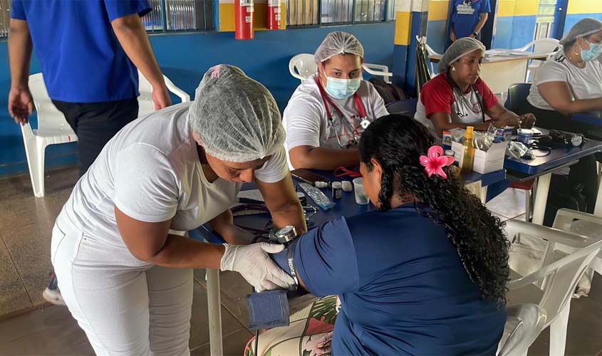 Ação gratuita oferece saúde e cidadania para idosos