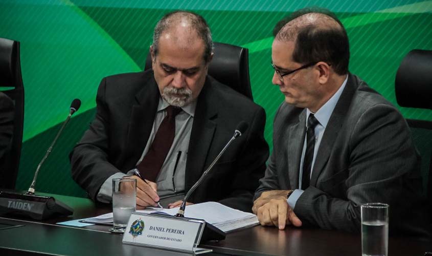 Governador Daniel Pereira viaja e presidente do Tribunal de Justiça assume o governo de Rondônia