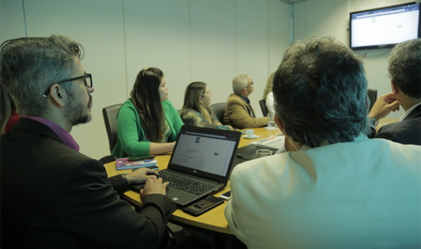 Modelos de gestão são apresentados à equipe de Educação de Goiás