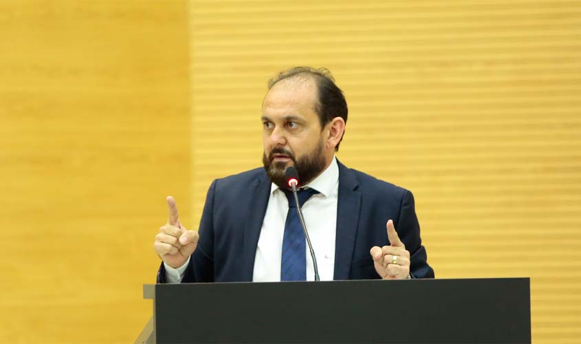 Presidente Laerte Gomes destaca a mudança na Secretaria Municipal da Saúde de Ji-Paraná