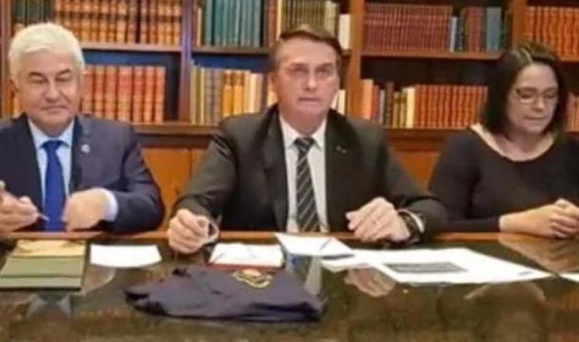 Bolsonaro diz duvidar que Justiça obrigue vacinação contra Covid-19 e ataca 