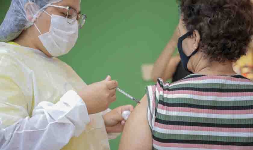 Mais de 60 mil pessoas ainda não compareceram para 1ª dose da vacina