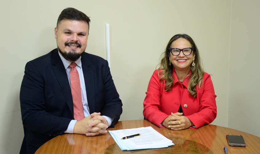 OABs de Rondônia e do Acre firmam convênio com TRT-14 para a implantação dos primeiros Escritórios Corporativos Digitais do país
