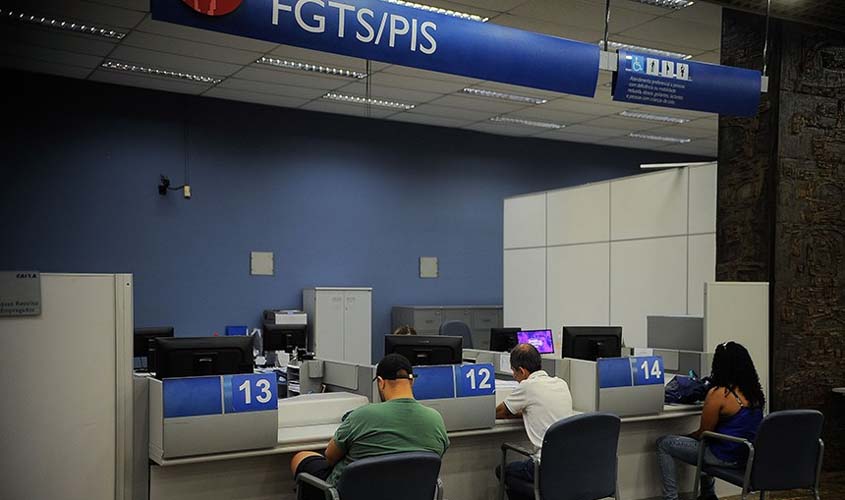 Trabalhador demitido pode sacar FGTS do saque-aniversário
