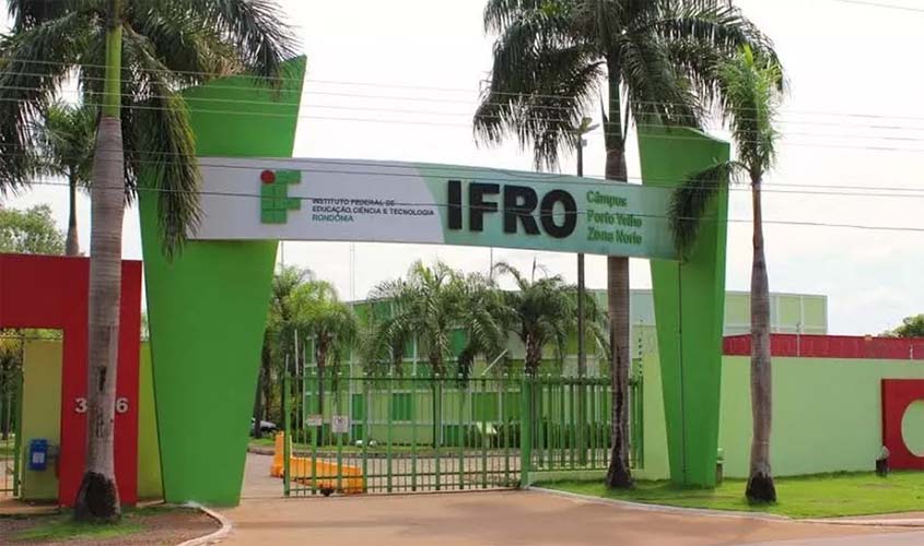 IFRO comemora com estudantes resultados no ENEM 2023