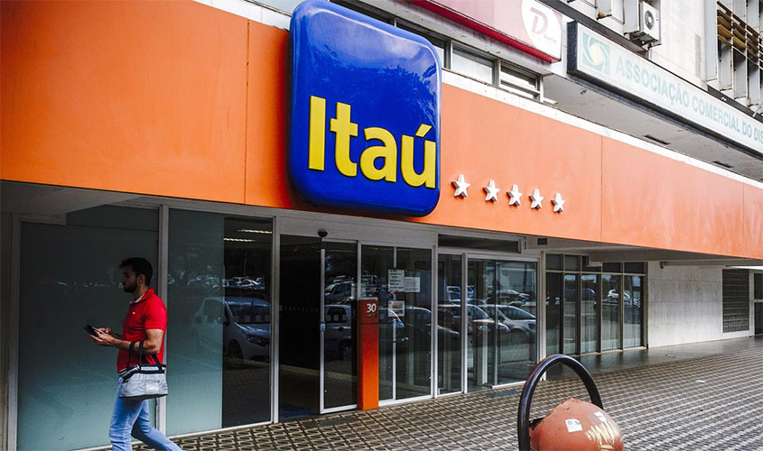 Justiça determina que banco Itaú restrinja atendimento ao público apenas para atividades ‘urgentes’ e trabalhadores que fazem parte do ‘grupo de risco’ serão afastados