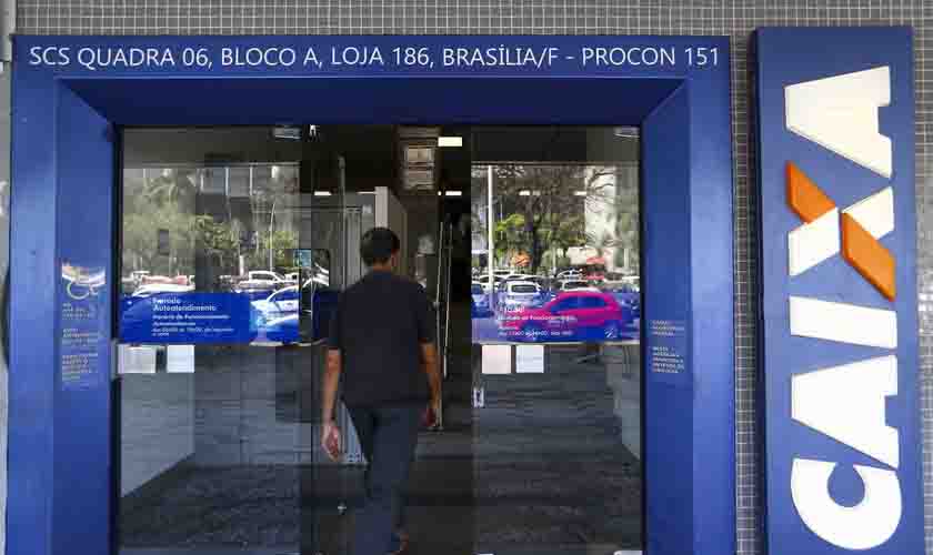 Caixa libera abono salarial para trabalhadores nascidos em outubro