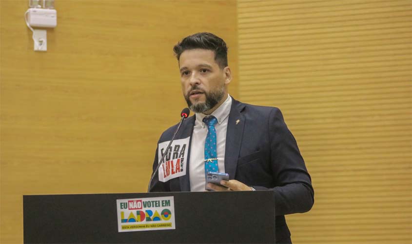 Deputado Delegado Camargo responsabiliza Confúcio Moura pela insegurança jurídica de famílias atingidas por reservas