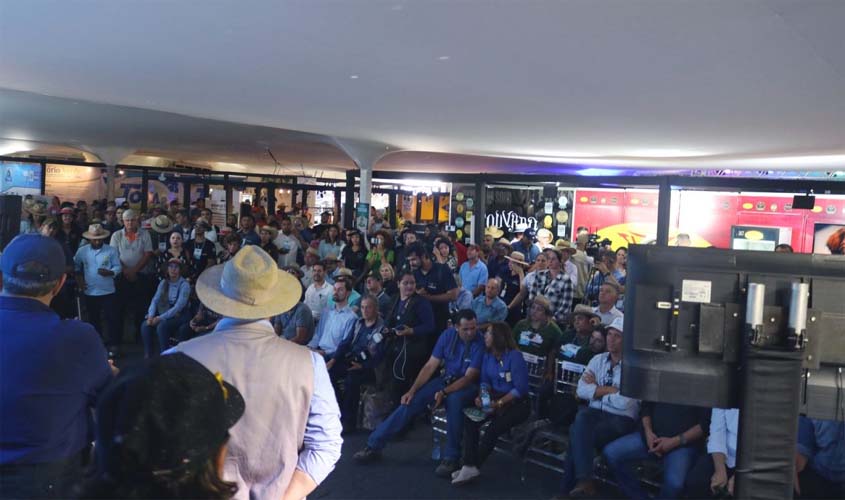 Projeto 'Pride' voltado aos aquicultores é anunciado no estande da Sedec, na Rondônia Rural Show