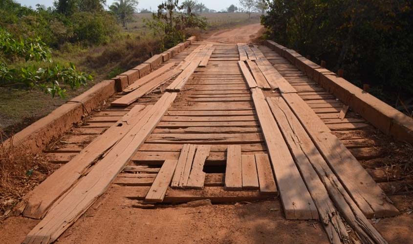 Ponte do rio Corgão é interditada para reforma na RO-484