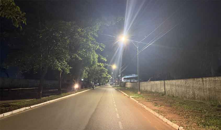 Prefeitura restabelece iluminação na avenida Rio de Janeiro