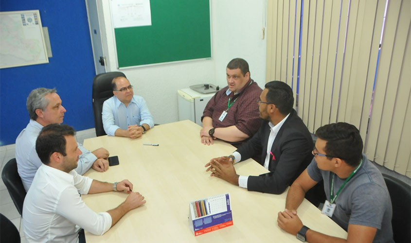 Prefeitura e DNIT tratam sobre rodovias federais em Porto Velho