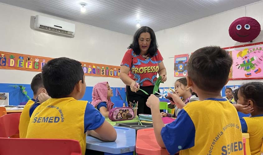 Escolas municipais de Porto Velho ganham kits de pintura