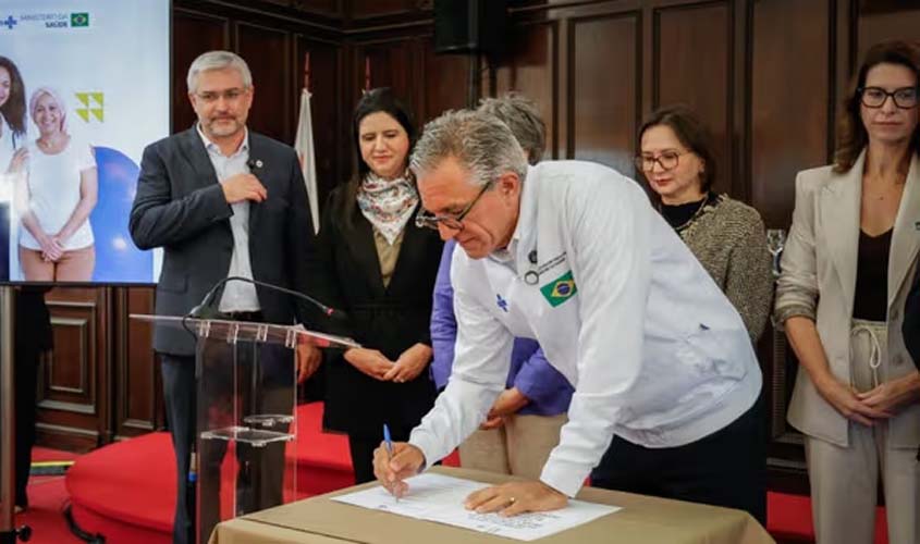 SUS inicia oferta de nove medicamentos contra o câncer