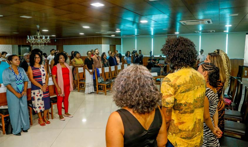 Tributo à Tereza de Benguela e Zumbi dos Palmares celebra a cultura e igualdade racial, em Rondônia