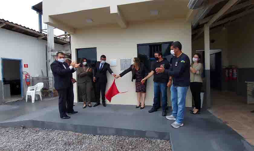 Dois parlatórios e reforma da sede da OAB são inaugurados em Rolim de Moura