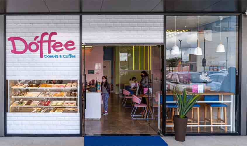 Franquia de donuts fatura mais de R$30 milhões por ano com versões 'abrasileiradas' da sobremesa