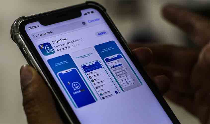 Nascidos em agosto podem atualizar dados no Caixa Tem