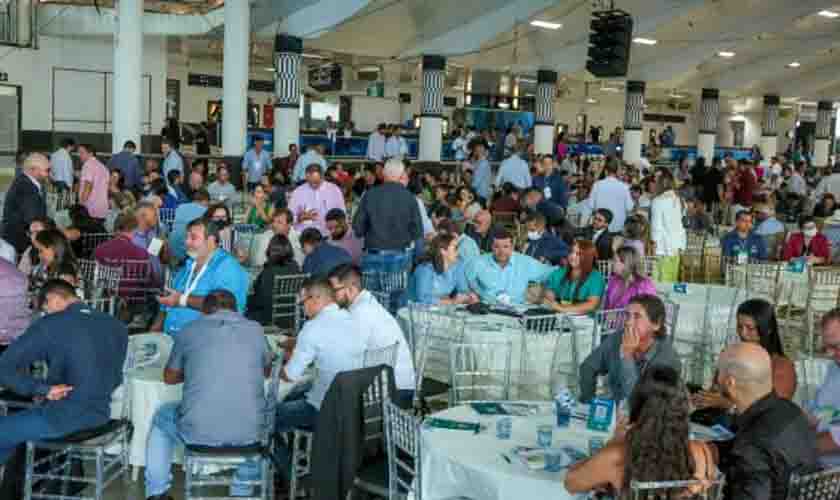 Trabalho cooperativo é destacado durante palestra no 2º Fórum de Prefeitos e Vereadores do Estado de Rondônia