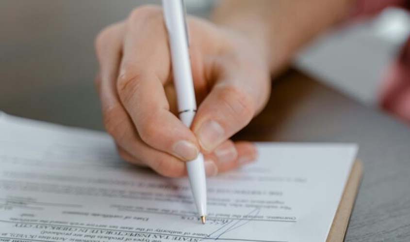 Aprovados para motorista, vigilante e zelador são convocados