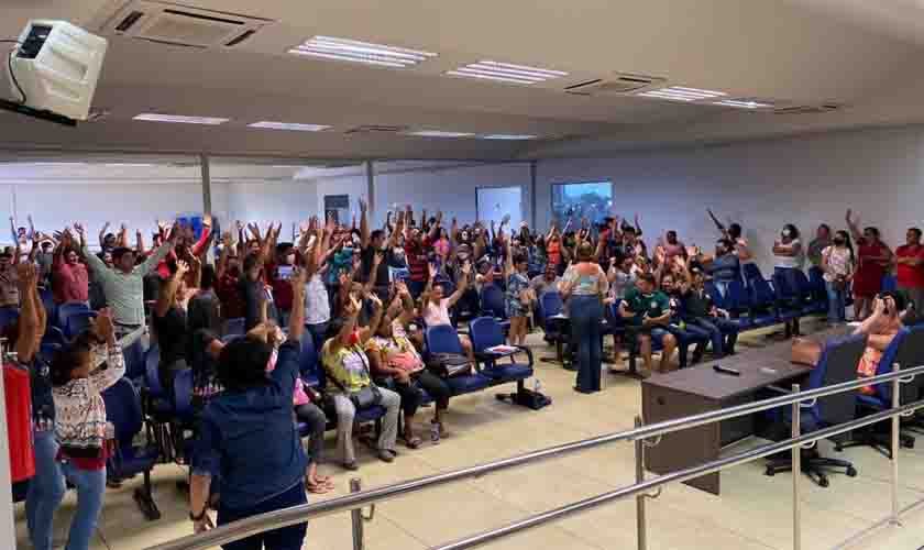 Técnicos educacionais de Porto Velho fazem deliberação em favor de greve por tempo indeterminado