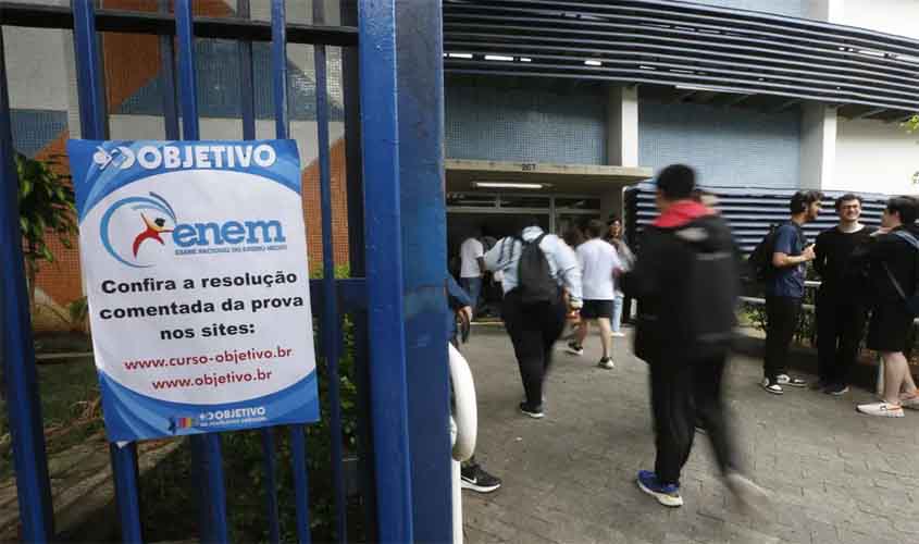 Enem 2025: saiba como pedir isenção de taxa de inscrição