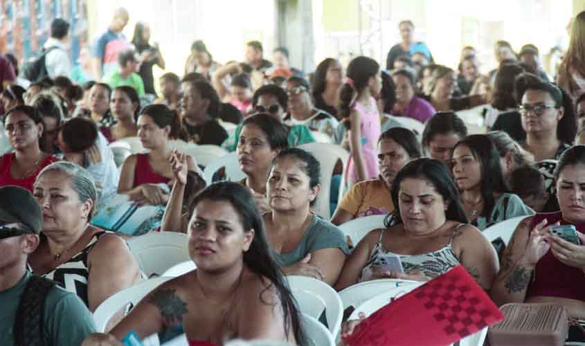 Governo de RO contribui com entrega de apartamentos a mais de 300 famílias, em Porto Velho  