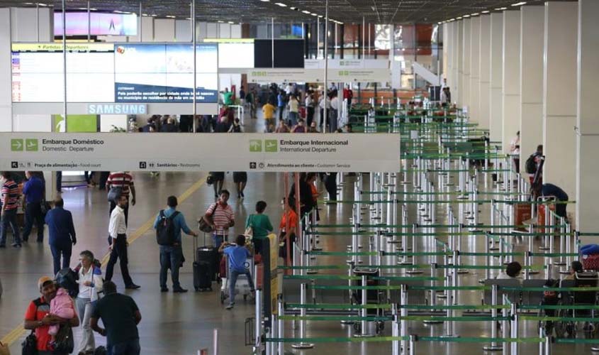 Aeroporto de Brasília tem 9 voos cancelados por falta de combustível